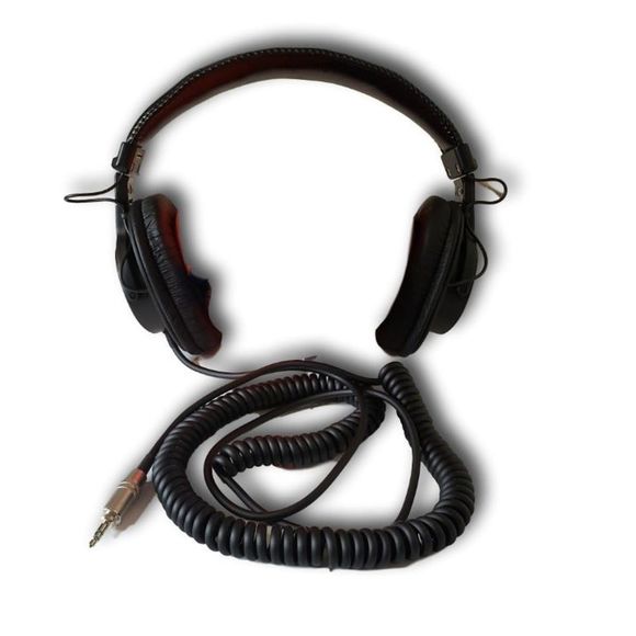 Sony Dynamic Stereo Headphones MDR-V6 - Picture 6 of 8